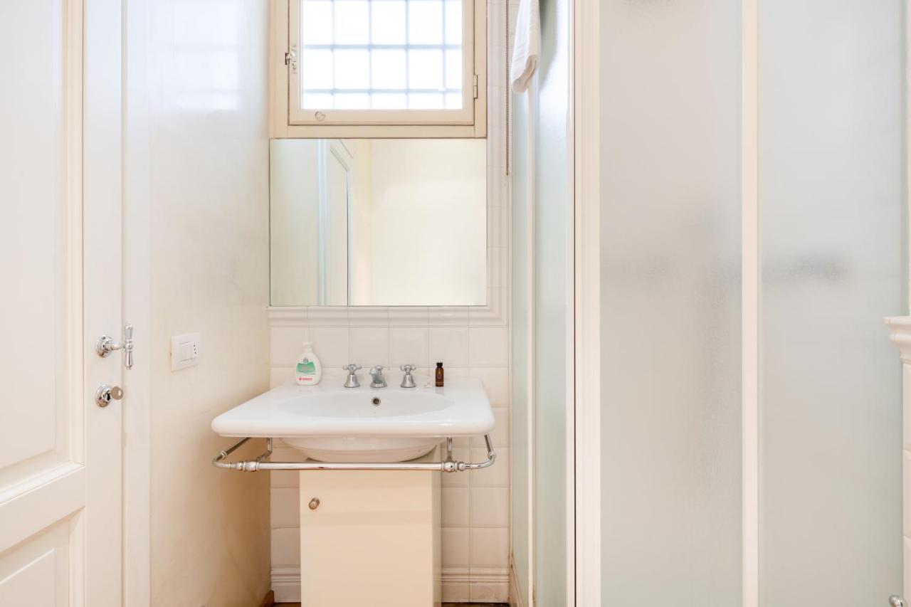 Lovely Studio In The Heart Of The Historic Center Florencja Zewnętrze zdjęcie